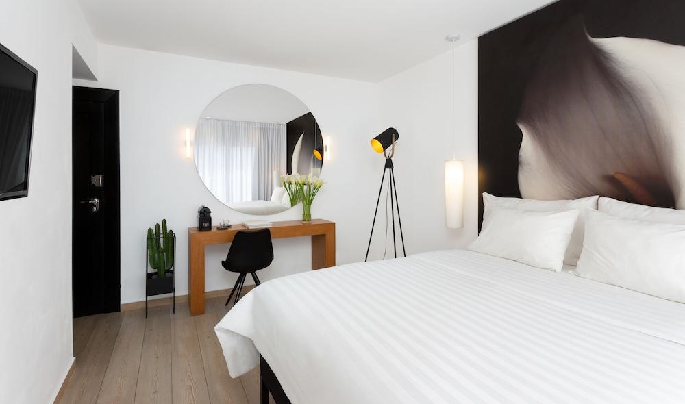 Savoy Sea Side Hotel (Adults Only) Tel Aviv Exterior photo