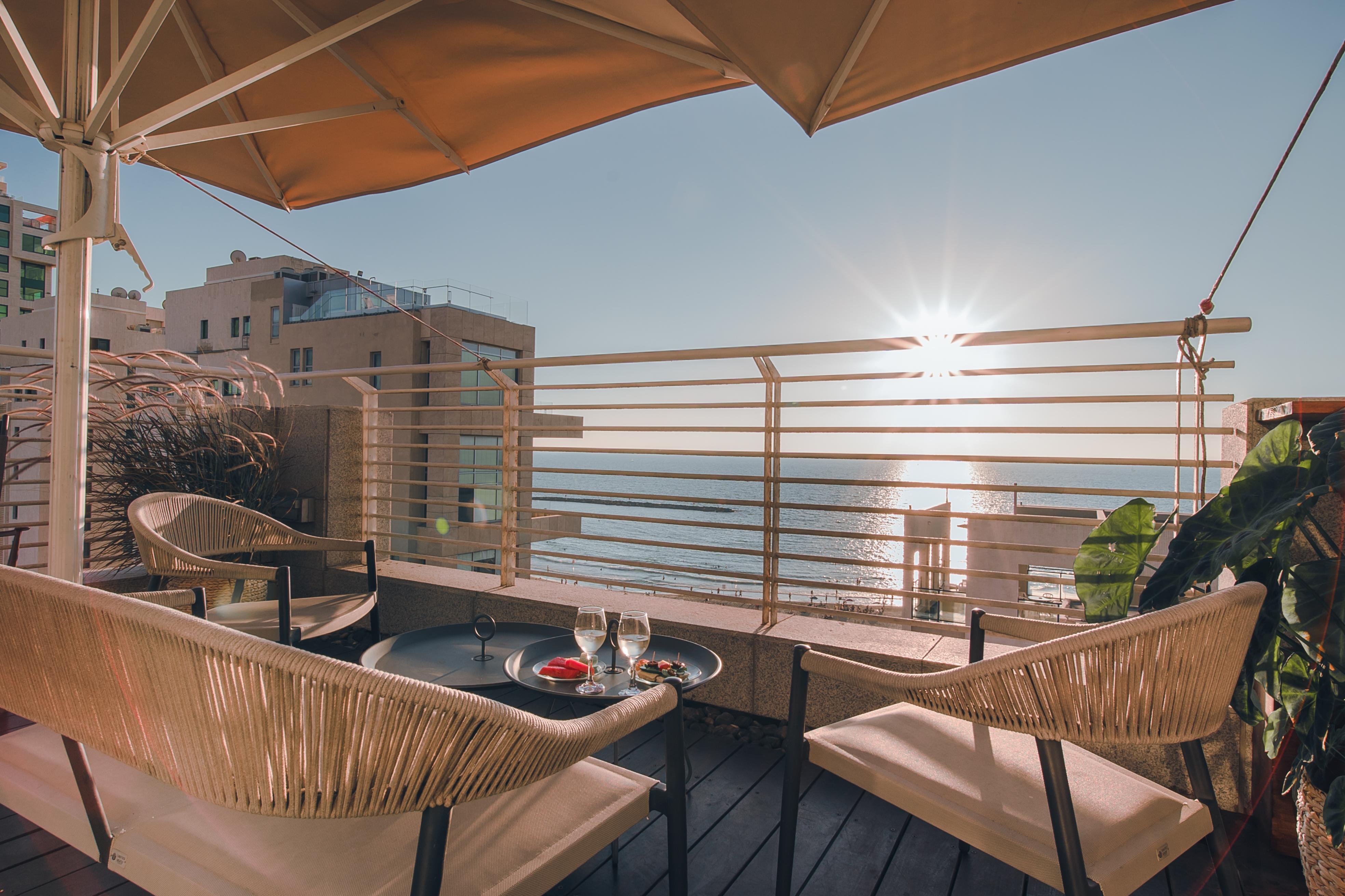 Savoy Sea Side Hotel (Adults Only) Tel Aviv Exterior photo