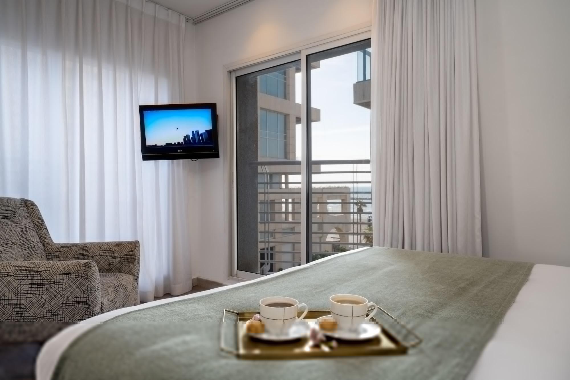 Savoy Sea Side Hotel (Adults Only) Tel Aviv Exterior photo