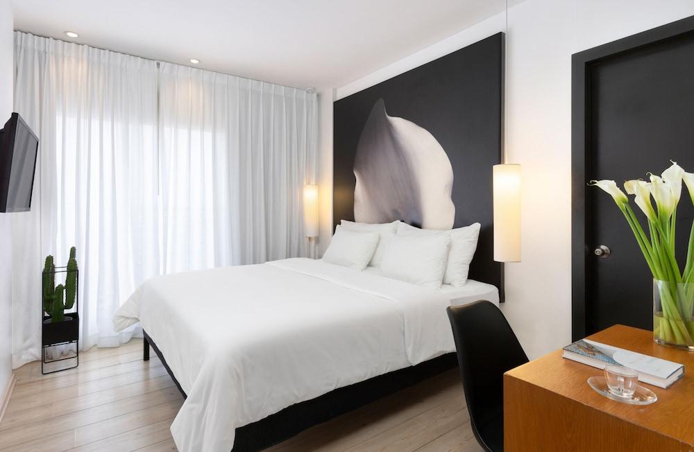 Savoy Sea Side Hotel (Adults Only) Tel Aviv Exterior photo
